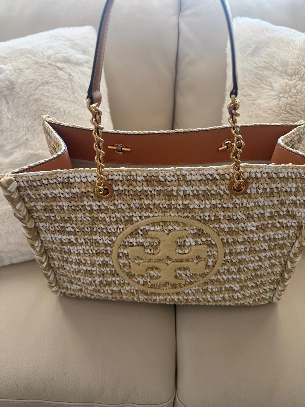 Tory Burch Woven Straw Logo Tote in Natural and Beige